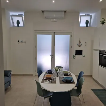 Vakantiehuis Ondina House Giardini-Naxos