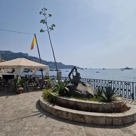 Vakantiehuis Ondina House