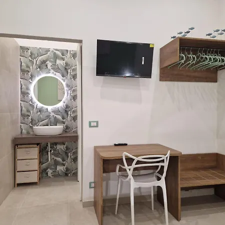 Ondina House Будинок відпочинку Джардіні-Наксос